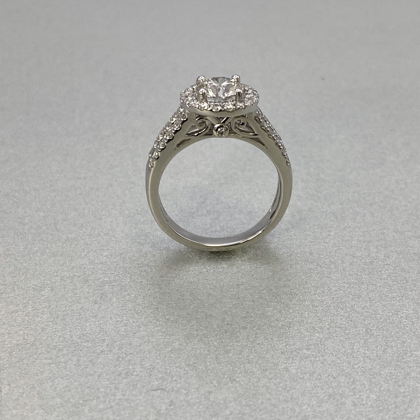 LAB Grown 18ct White Gold Cluster Ring