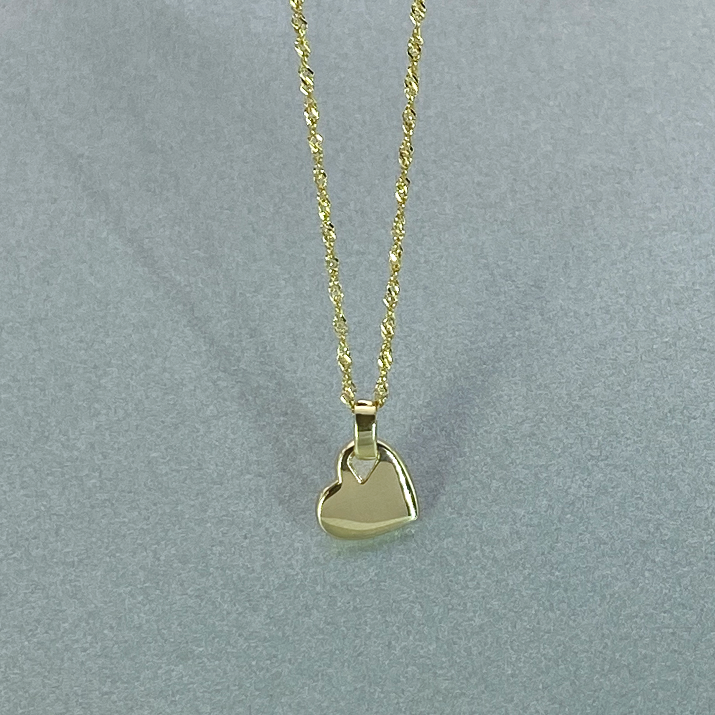 9ct Gold Very Small Heart Pendant , Including 9ct bonded chain