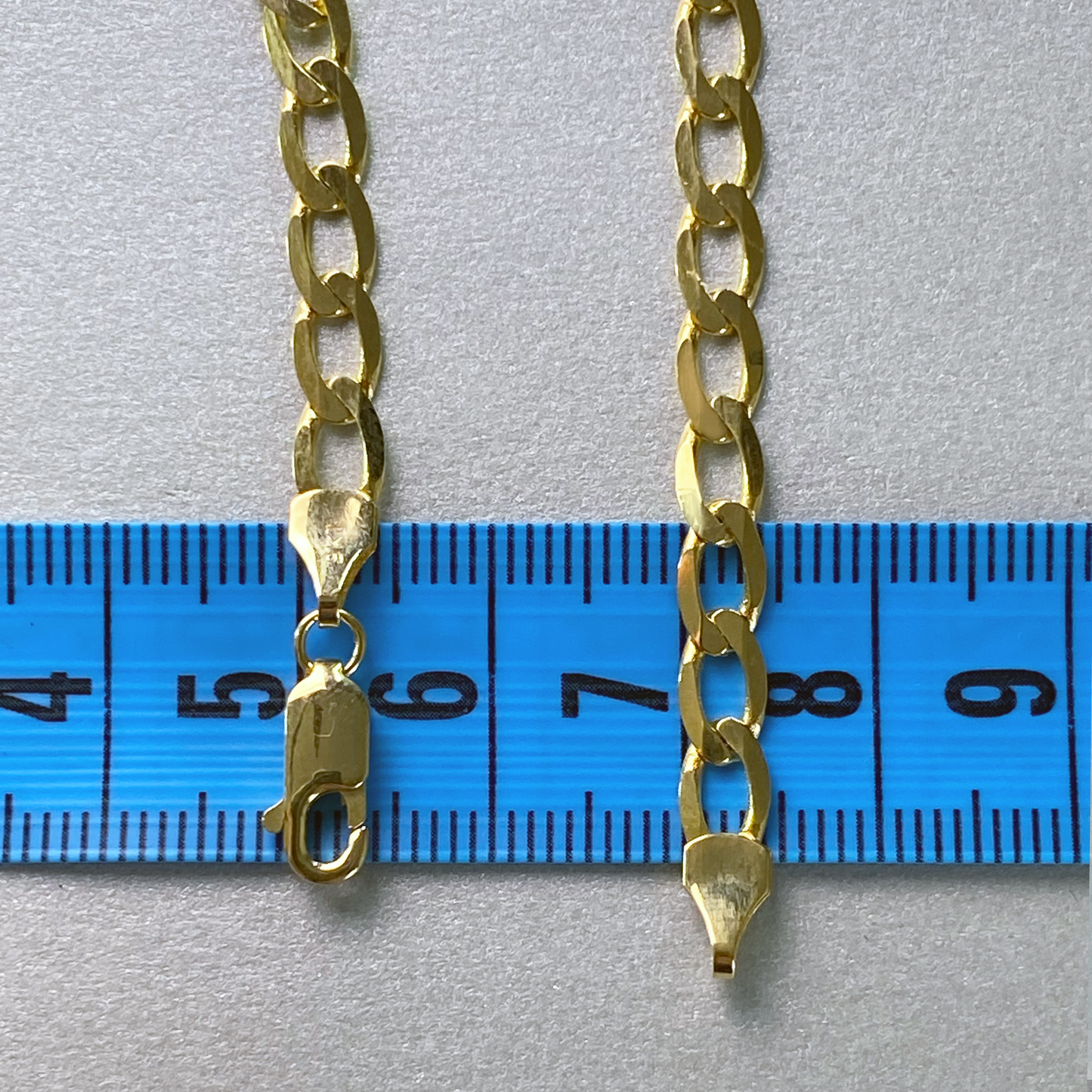 9ct Yellow Gold 55cm Flat Oval Curb link Bevelled Edge Chain