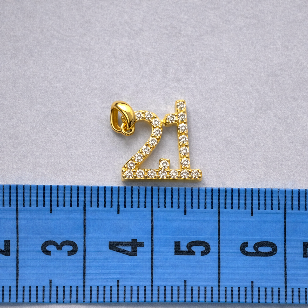 9ct Yellow Gold Cubic Zirconia 21st Pendant