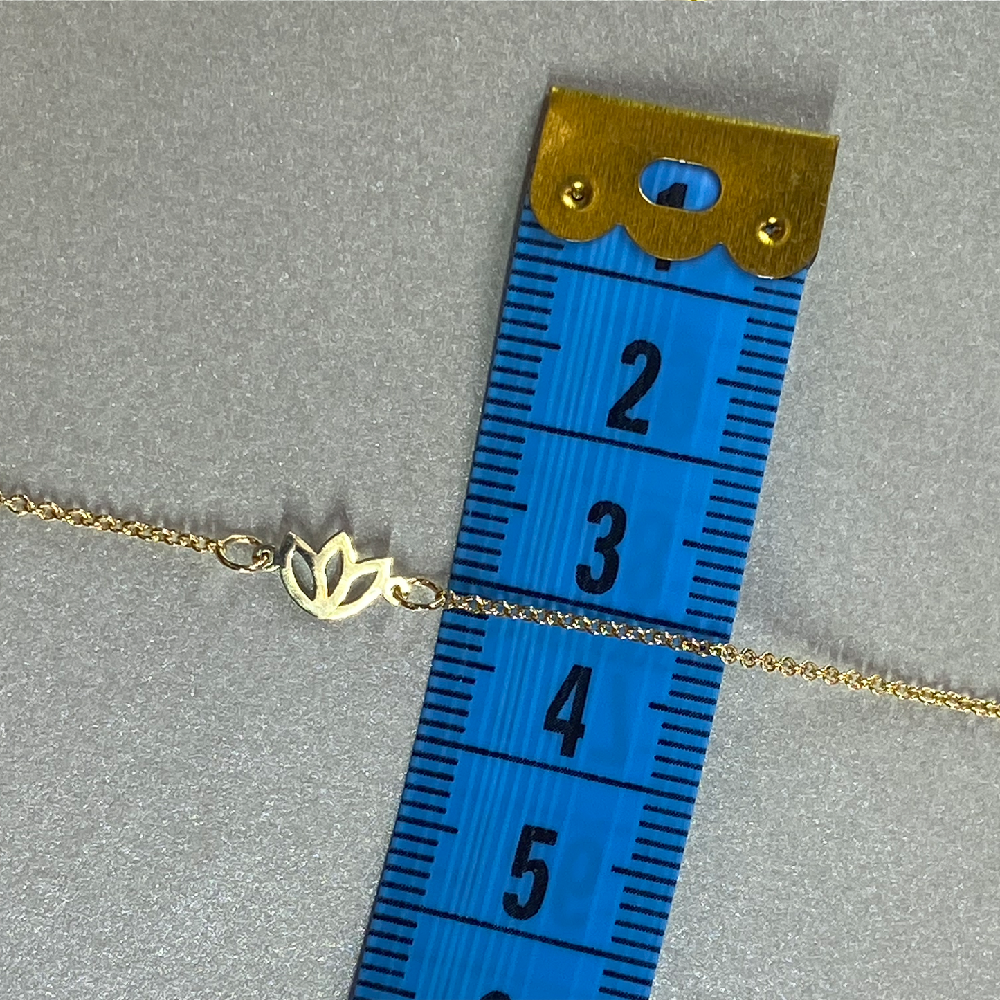 9ct Yellow Gold 43cm 5 Protea Necklace