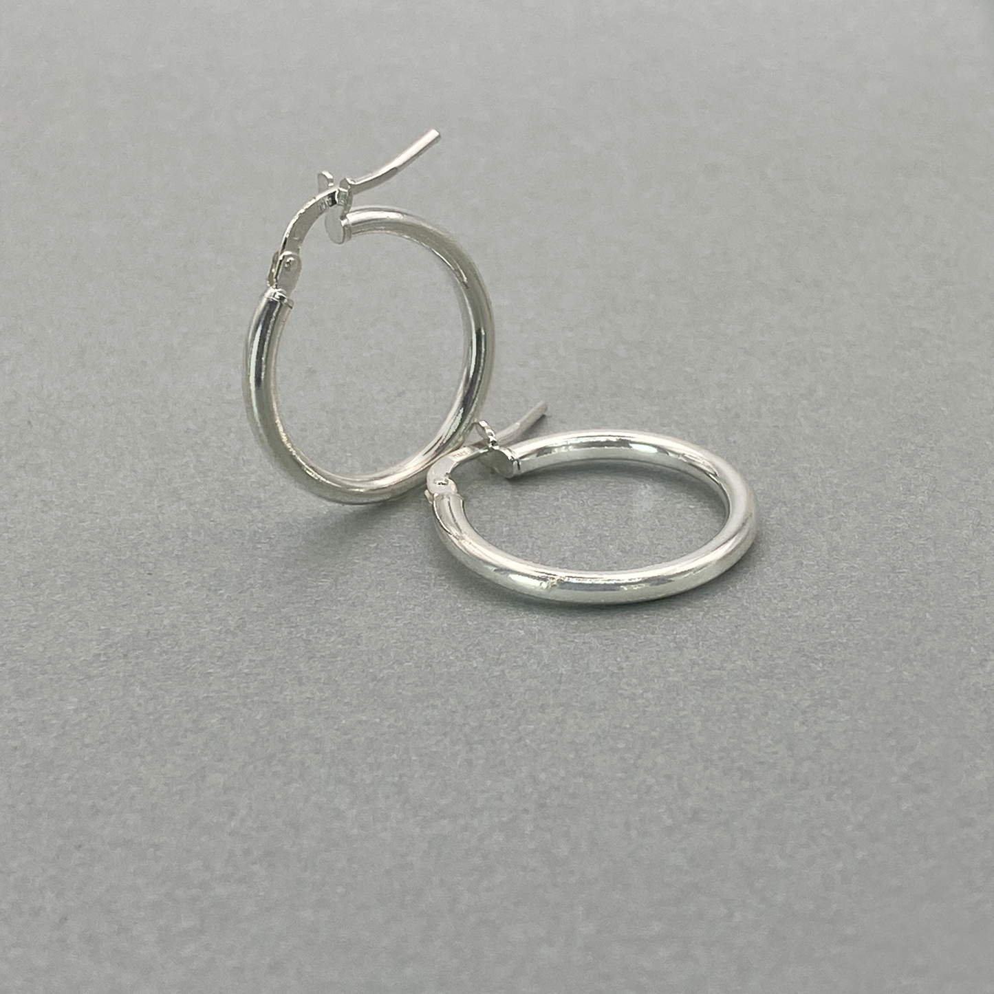 Silver Medium Tube Hoop Earring 2mm x 15mm