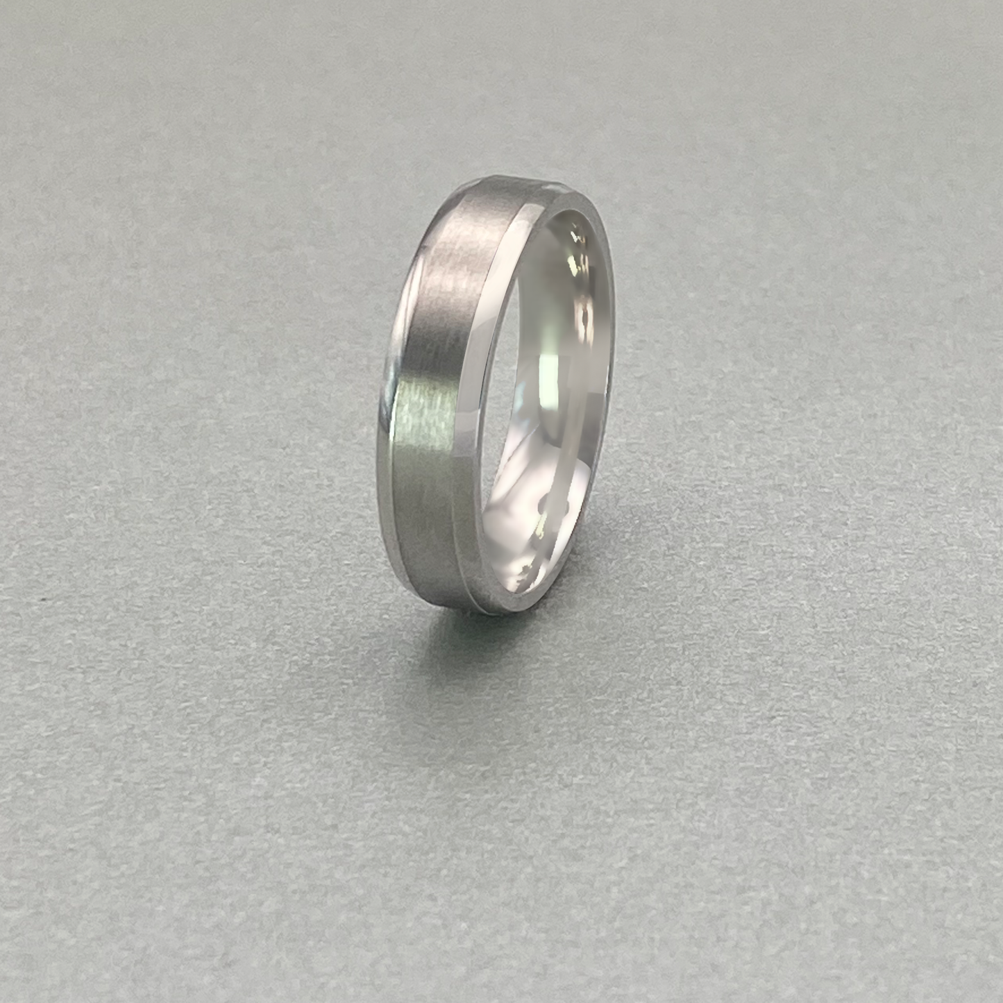 Silver Gents 6mm Band with Matt Centre Strip and Polished Edge