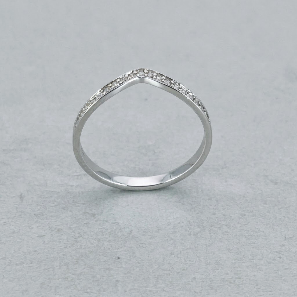 9ct White Gold Diamond Pave Curved Band Size M