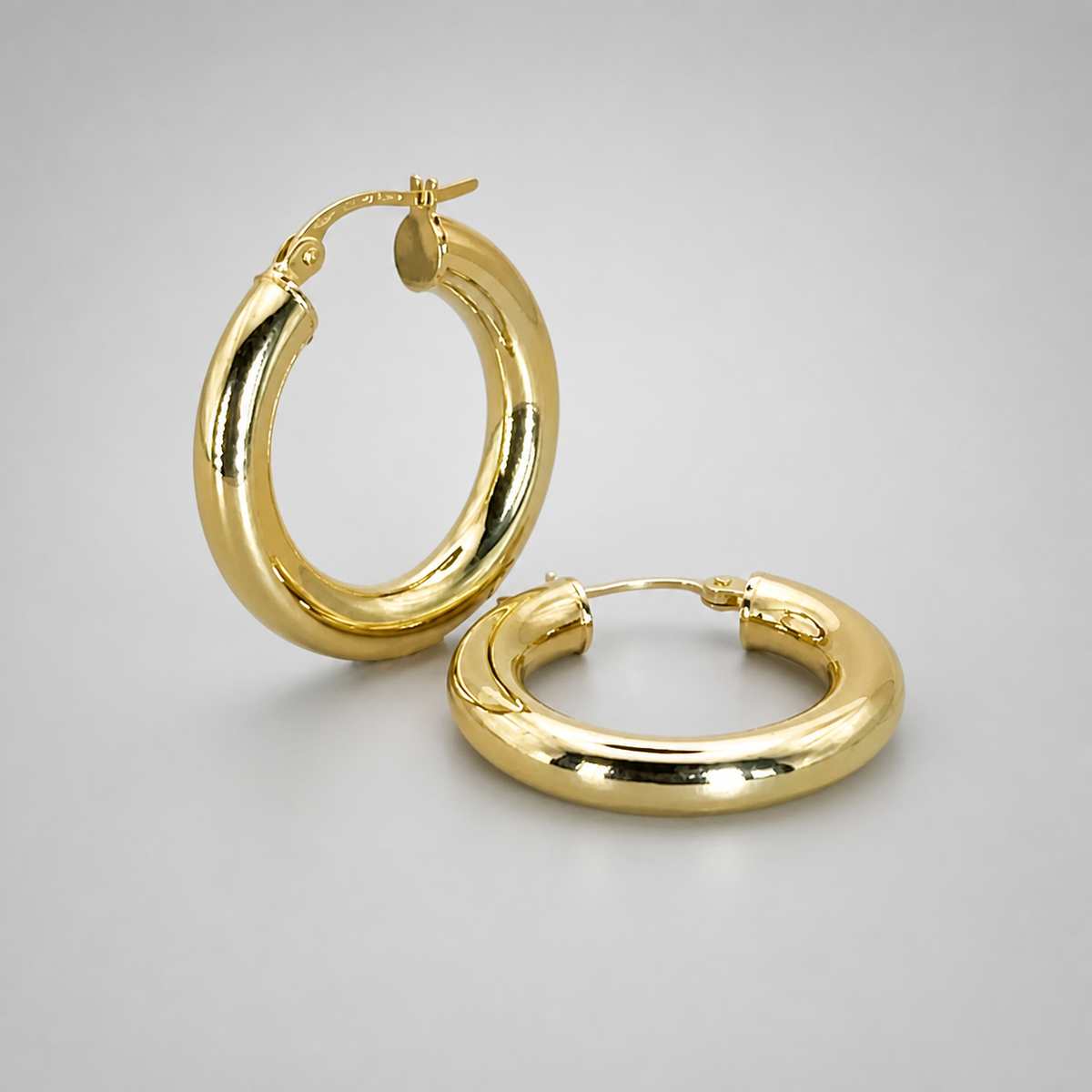 9ct Yellow Gold Hollow Italian 20mm Internal Diameter Tube Hoop Earrings