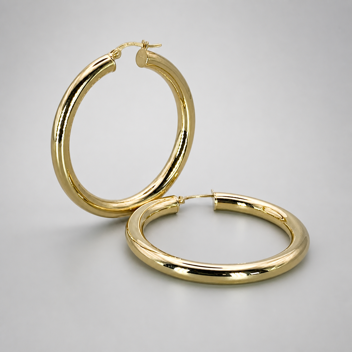 9ct Yellow Gold Hollow Italian 30mm Internal Diameter Tube Hoop Earrings
