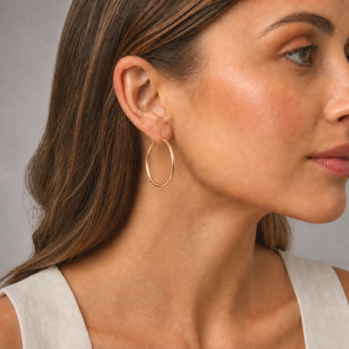 9ct Yellow Gold Hollow Italian 30mm J-Lo style Hoop Earrings