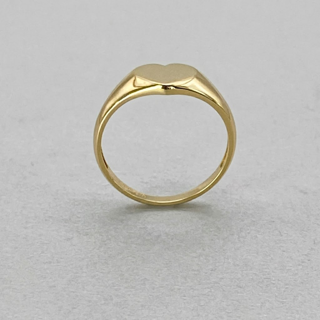 9ct Yellow Gold Small Heart Signet Ring Size L