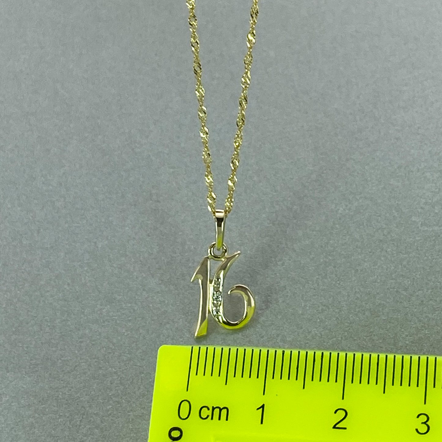 9ct Gold 16 Pendant  with Cubic Zirconia, Including 9ct bonded chain