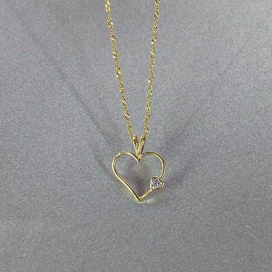 9ct Gold Medium Heart Pendant with Cubic Zirconia, Including 9ct Bonded Chain
