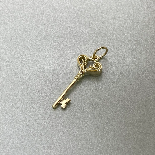 9ct Gold Key Charm, no chain