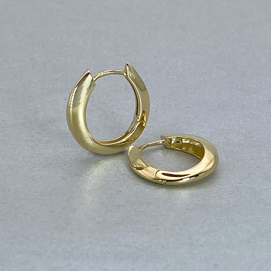 9ct Yellow Gold Hollow Italian Graduated Huggie style Earrings