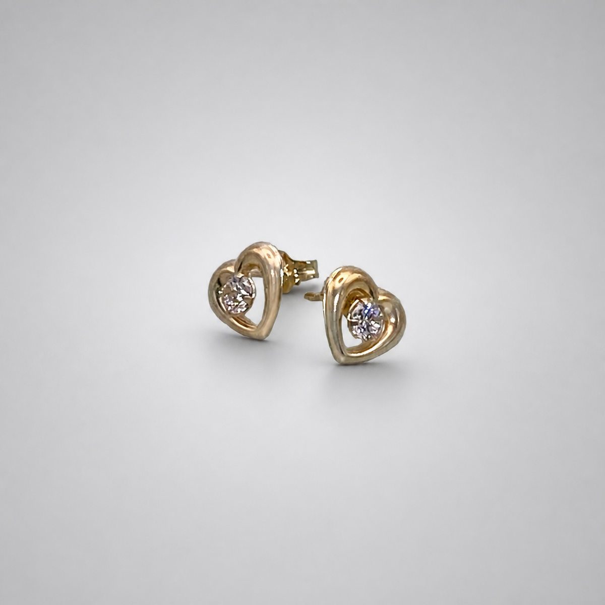 9ct Gold CZ Heart Earring