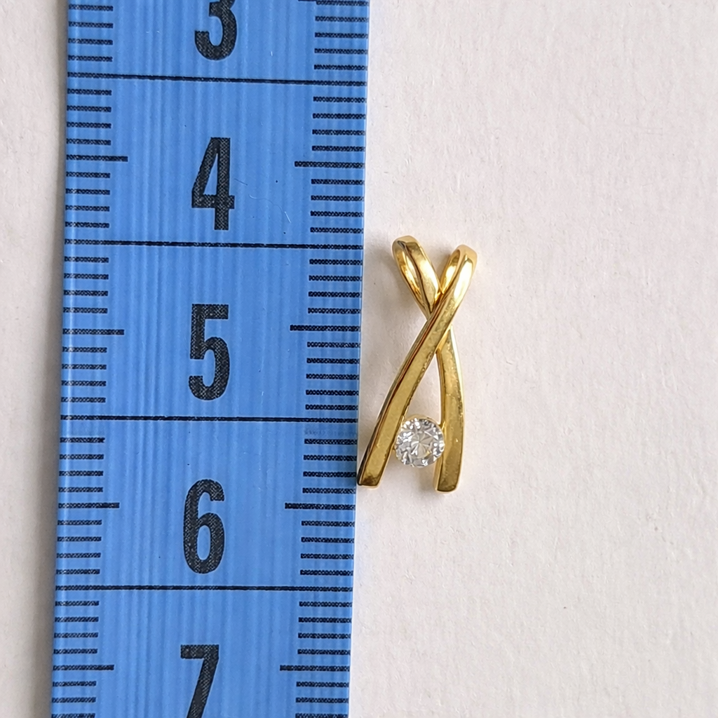 9ct Yellow Gold Wish Bone Pendant with Cubic Zirconia