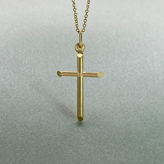 9ct Gold Cross With Flat Edges(29.40X17.30)
