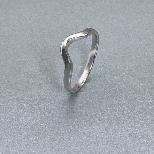 9ct White Gold Broad Curve Plain Side Band