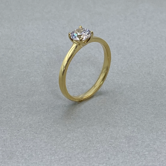 9ct Gold Cubic Zirconia 4 Claw Solitaire Ring