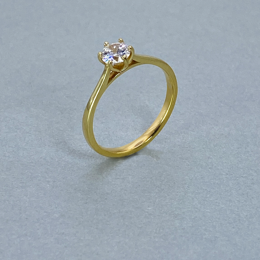9ct Yellow Gold  CZ 6 Claw Solitaire Ring (0.50)