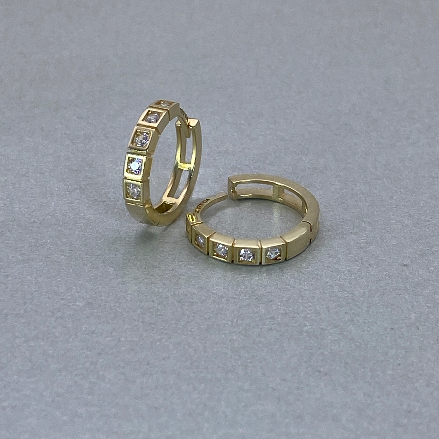 9ct Yellow Gold  CZ Huggie Earrings