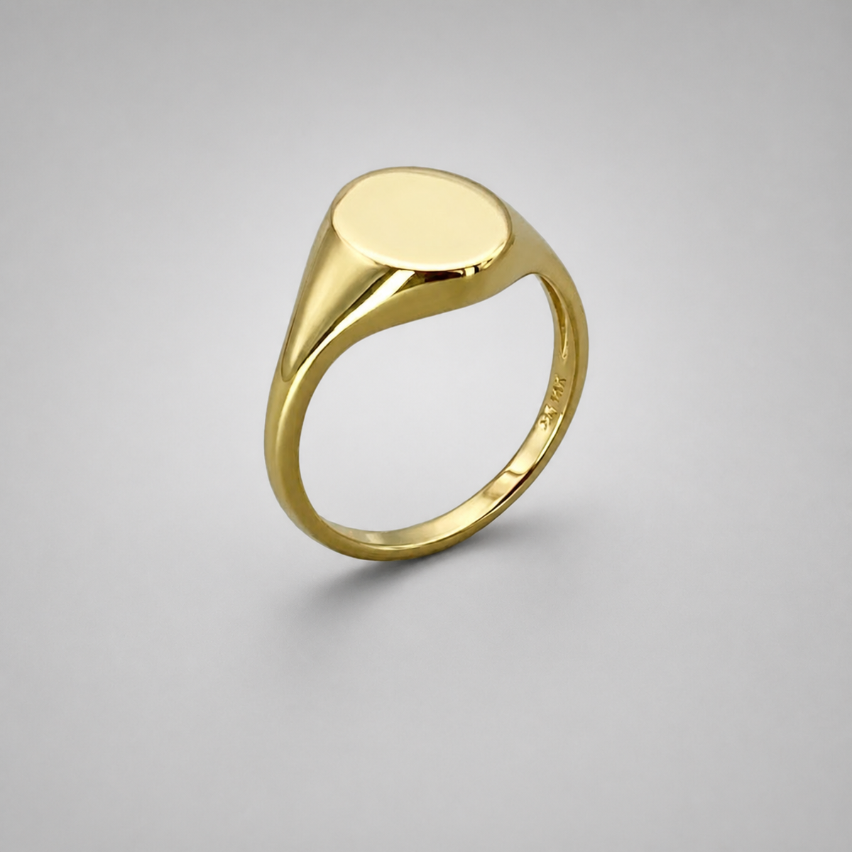 9ct Yellow Gold Small Oval Signet Ring