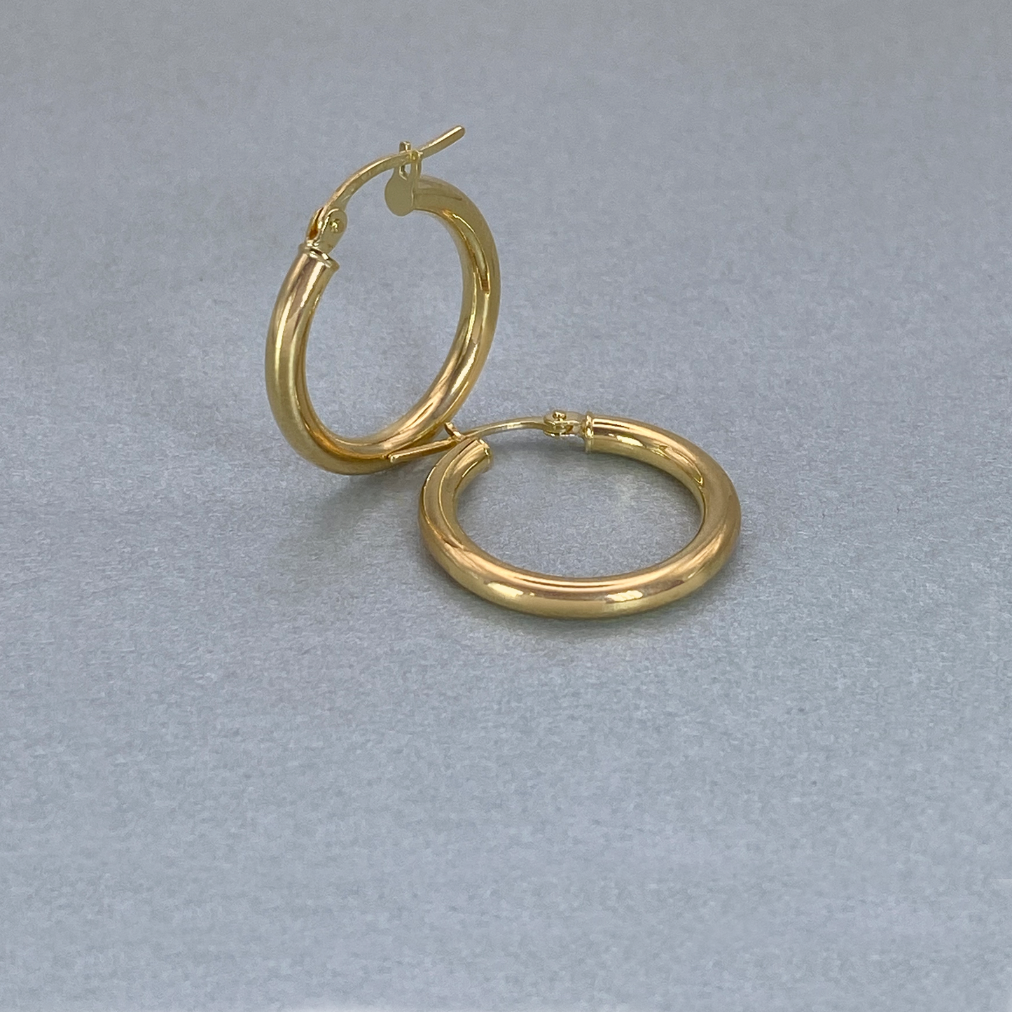 9ct Yellow Gold  Hoop 15mm Inner diameter Earrings