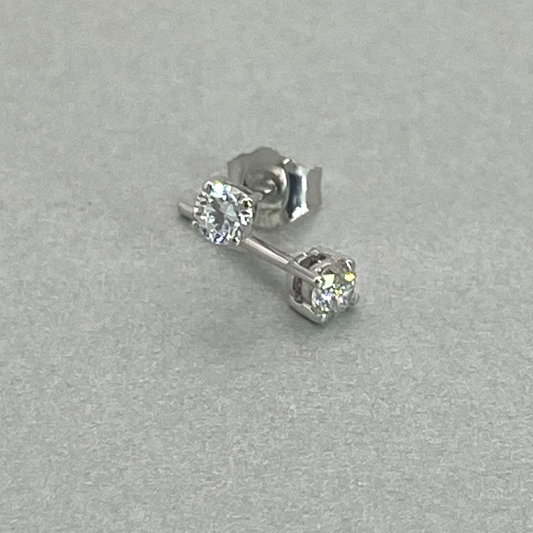 9ct White Gold Lab Grown Diamond Studs TDW = 0.25ct