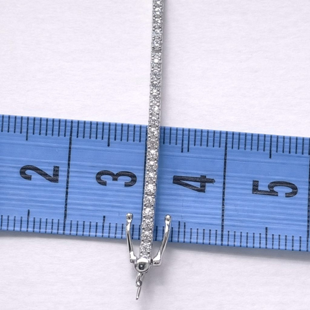 LAB Grown 9ct White Gold 2.08ct Diamond Tennis Bracelet