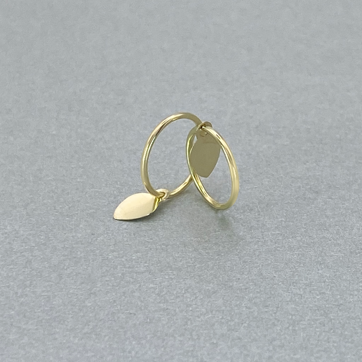 9ct Yellow Gold 10mm Diameter Hollow Baby Sleeper with Heart