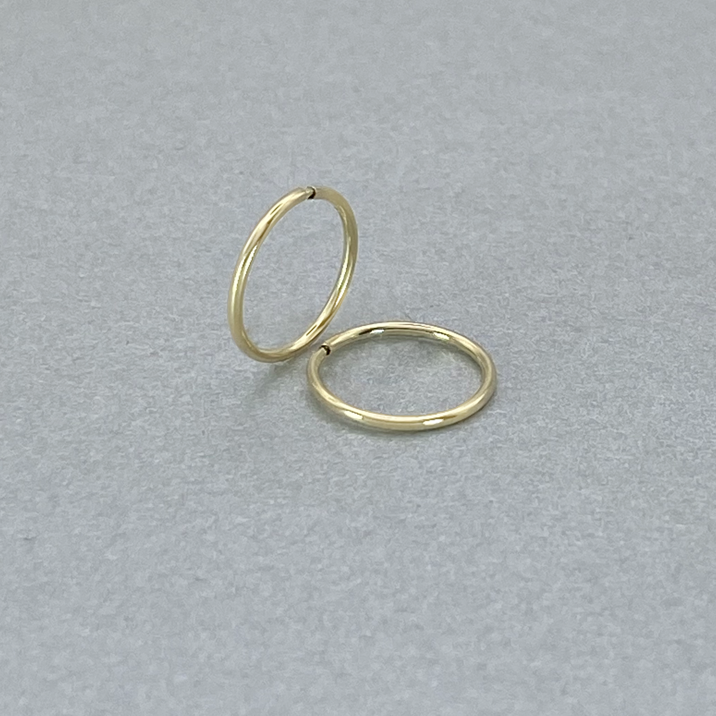 9ct Yellow Gold 10mm Diameter Hollow Sleeper
