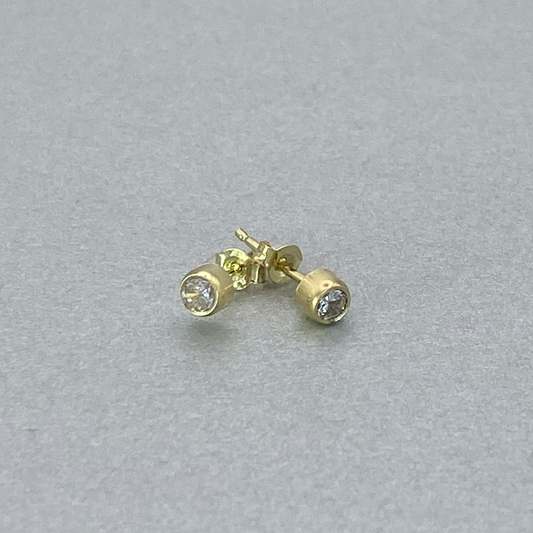 9ct Yellow Gold 3mm Round Cubic Zirconia Tube Set Stud Earrings