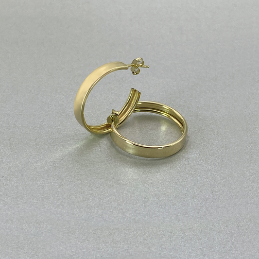 9ct Yellow Gold 4mm Flat, D-shaped Hoop Earrings