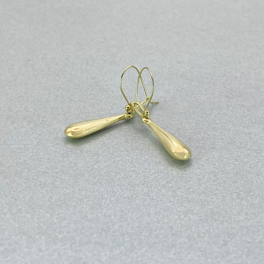 9ct Yellow Gold Medium Teardrop Earrings