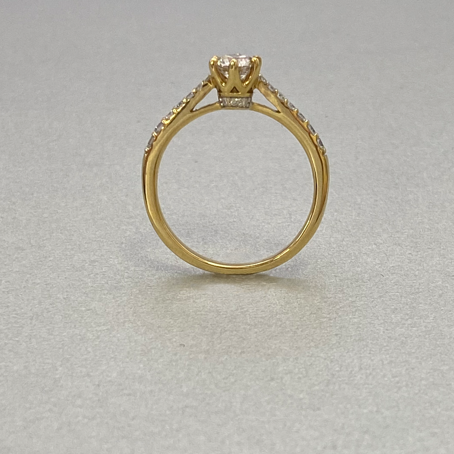 LAB Grown 18ct Yellow Gold Solitaire Ring