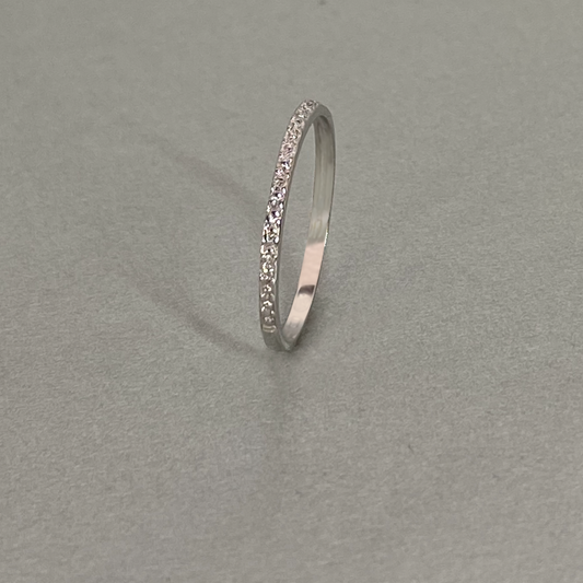 9ct White Gold Bead Ring