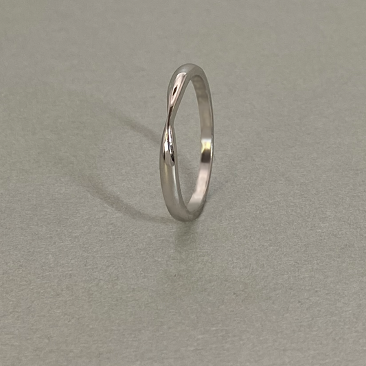 9ct White Gold Band