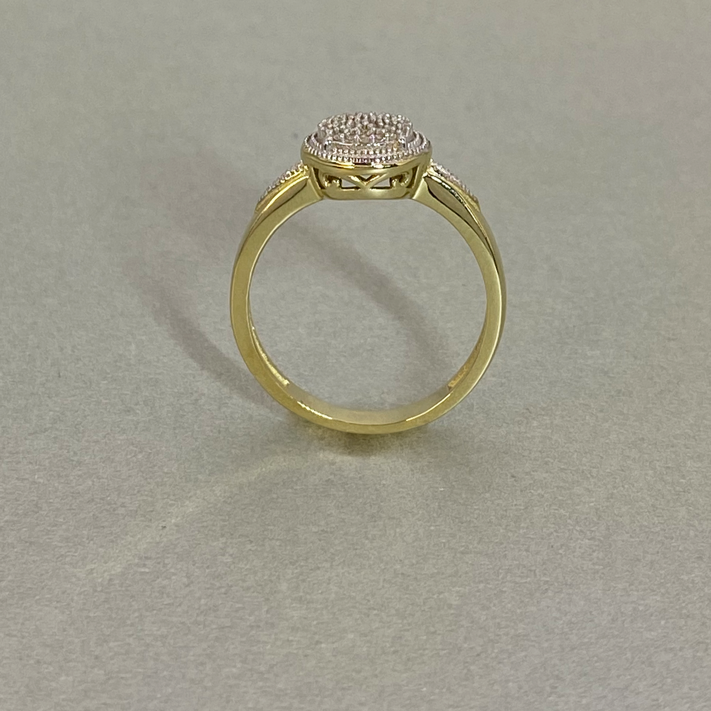 9ct Yellow Gold Diamond Cluster ring