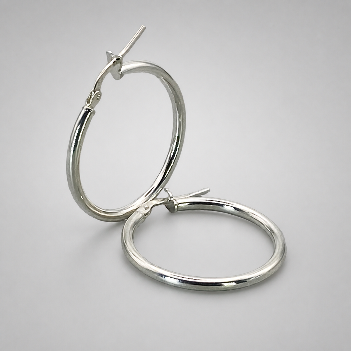 Silver Italian Hoop 20mm Internal Diameter & 2mm Tube Hoop Earrings