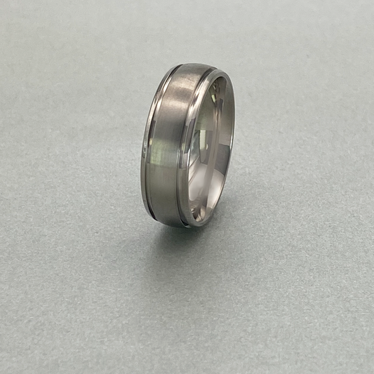 Titanium Ring 7mm, Polished Shiny &  Center Brushed